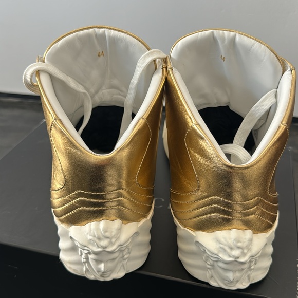 Versace Hight Top Sneakers - Picture 2 of 3